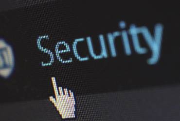 La inteligencia artificial reduce a segundos el tiempo para explotar fallas de ciberseguridad