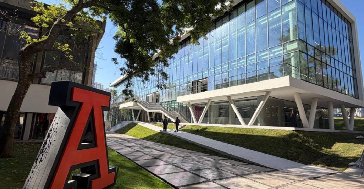 La Universidad Anáhuac inauguró un laboratorio dedicado a IA y tecnologías avanzadas